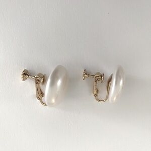 Faux Pearl Earrings with GoldTone Clasp & Screw Backs. Chic Retro 1950’s Look!